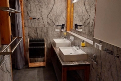 koupelna-prizemi-d1af-