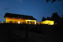 chalupa-stanovnik-s-wellnes-a-vinnym-sklepem-vecerni-romantika-a414-